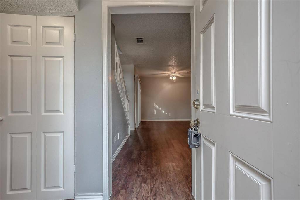 Mckinney, TX 75069,900 S Tennessee Street #2