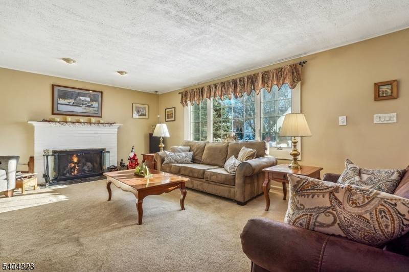 Fanwood Boro, NJ 07023,191 King St