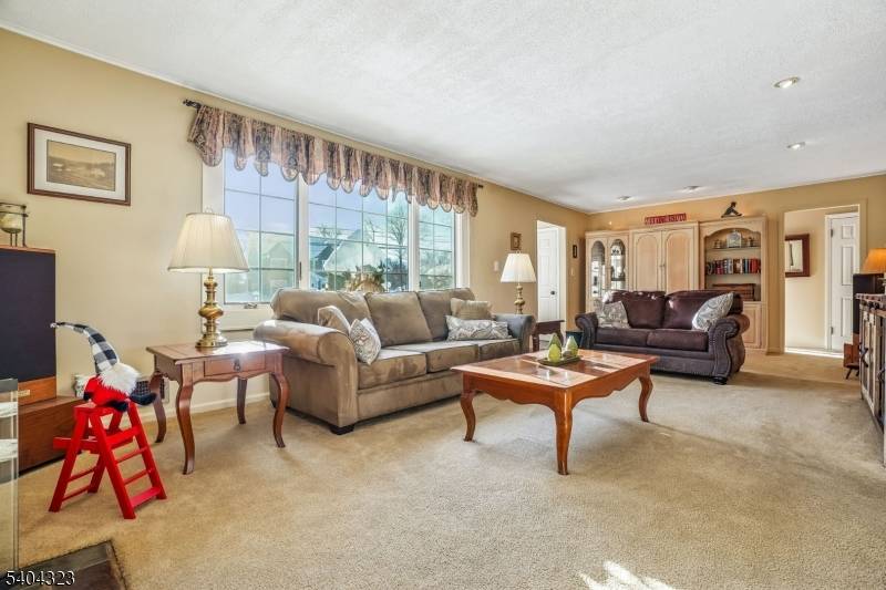 Fanwood Boro, NJ 07023,191 King St