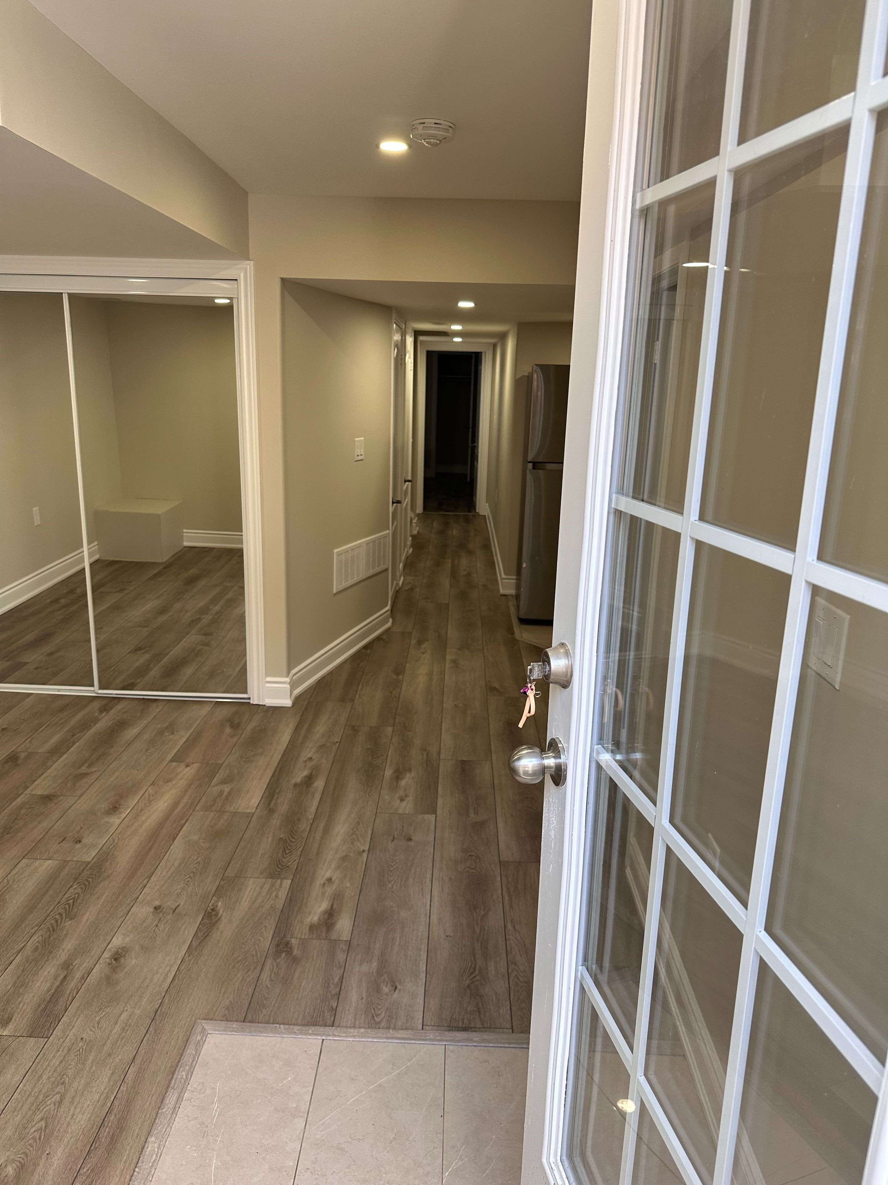 Brampton, ON L6X 5K5,61 Vezna CRES #Basement