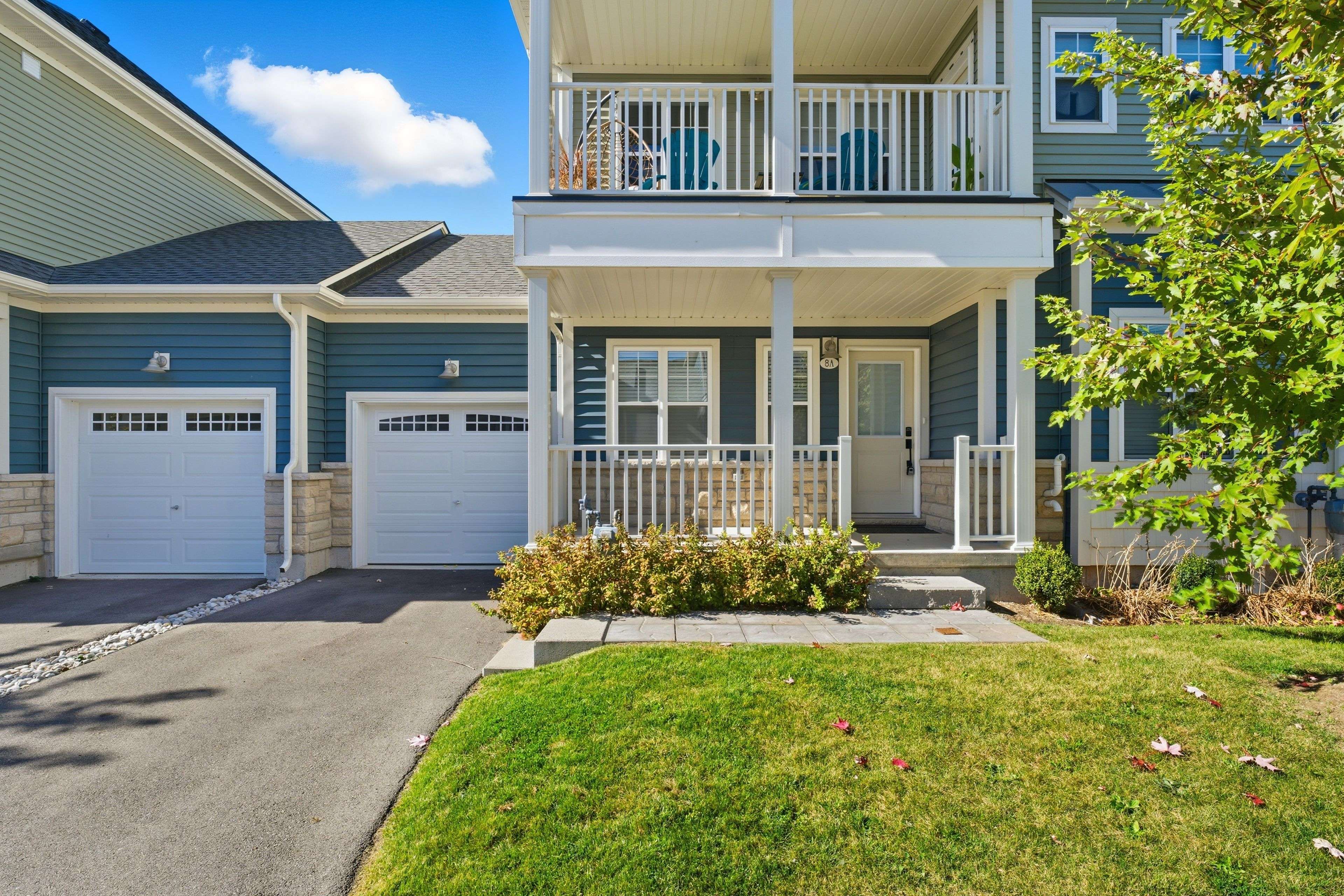 Fort Erie, ON L0S 1B0,8 Shores LN #A