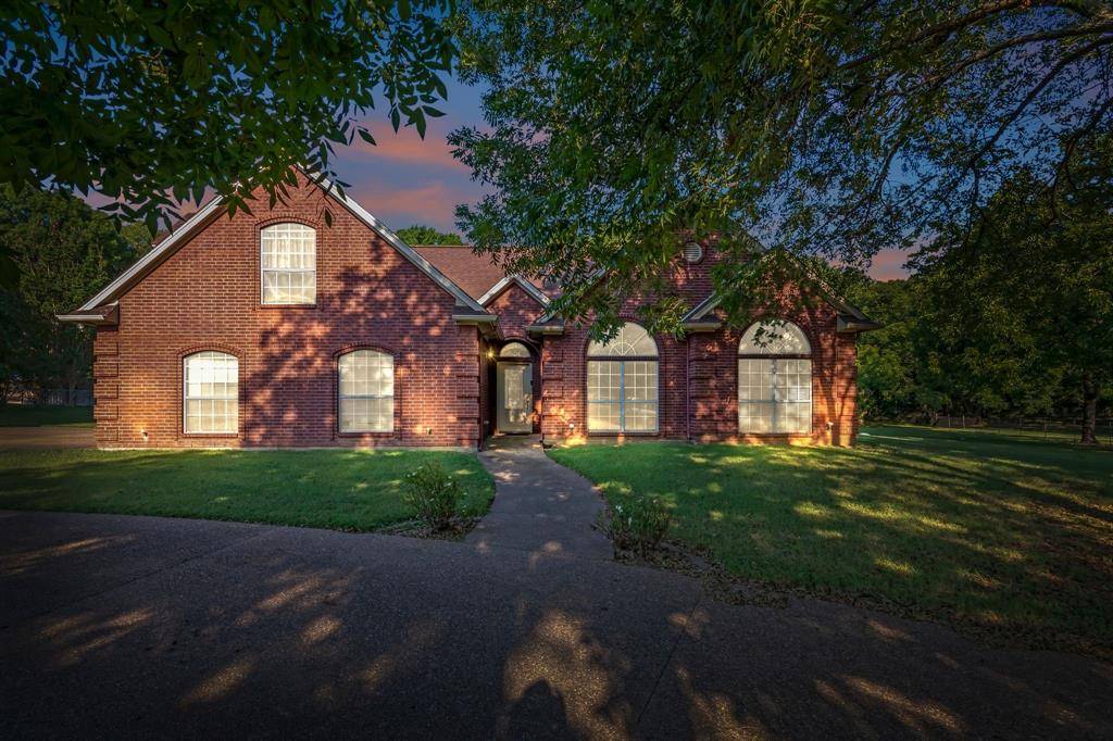 Weatherford, TX 76085,174 Scott Lane