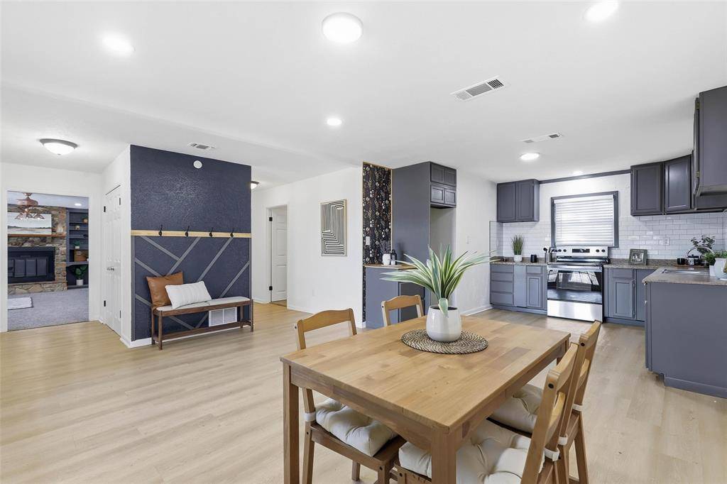 Granbury, TX 76048,820 Blackfoot Court