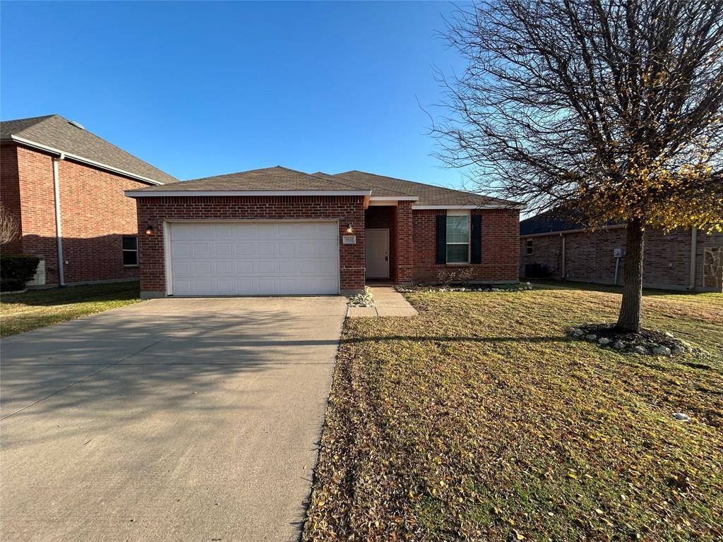 Fort Worth, TX 76179,5821 Mirror Ridge Drive