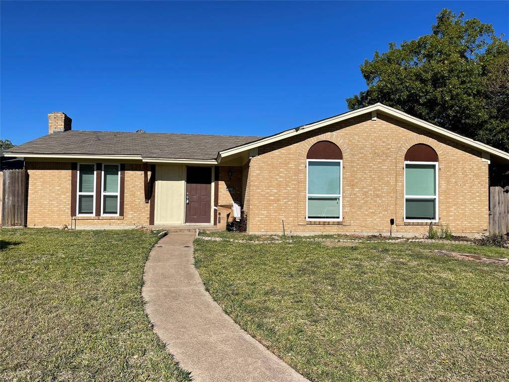 Garland, TX 75044,2921 Village Crest Circle