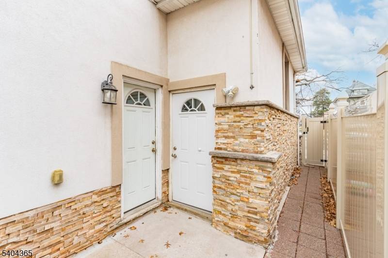 Elizabeth City, NJ 07202,840 Jersey Ave