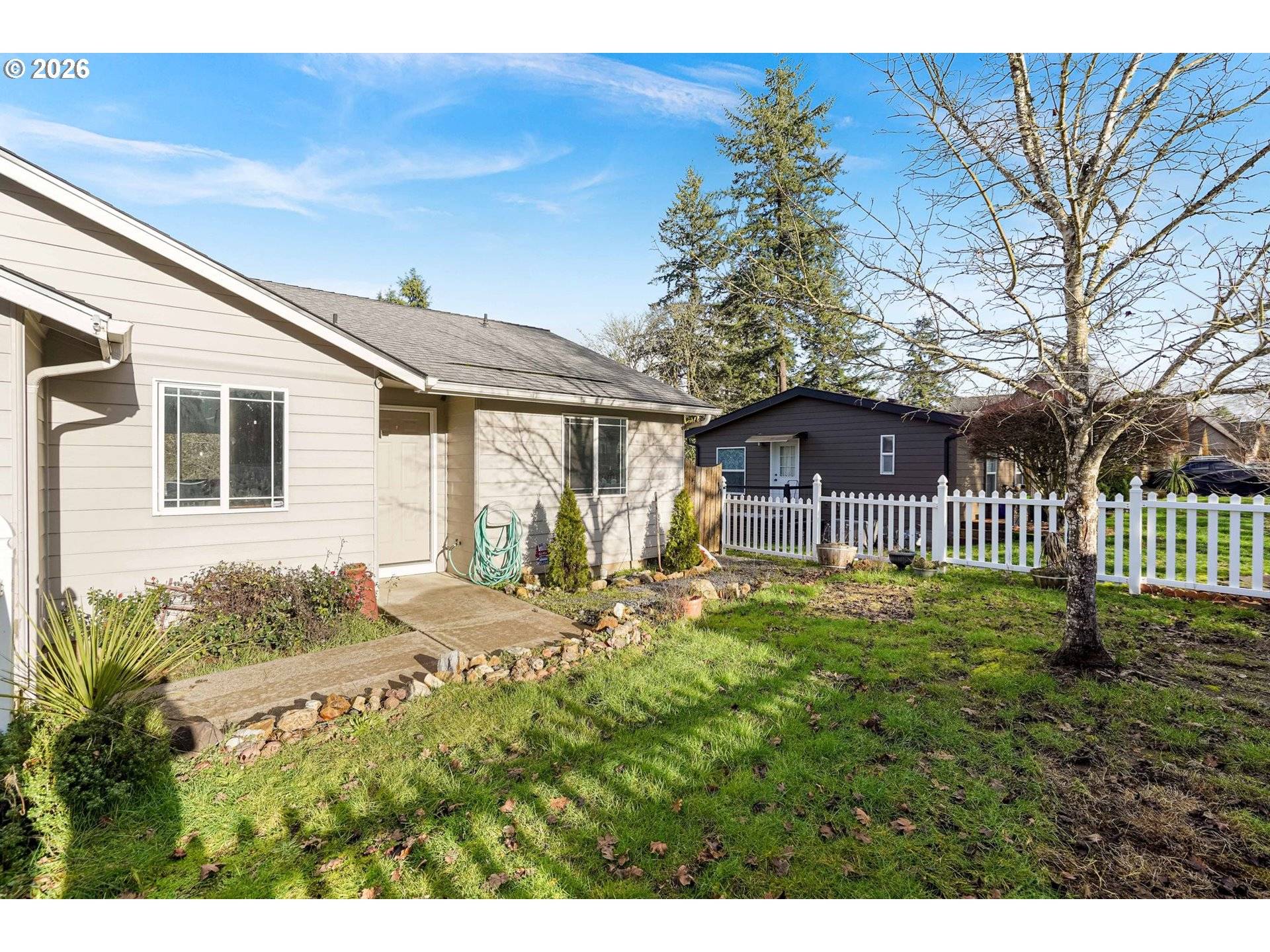 Sweet Home, OR 97386,1716 FIR ST