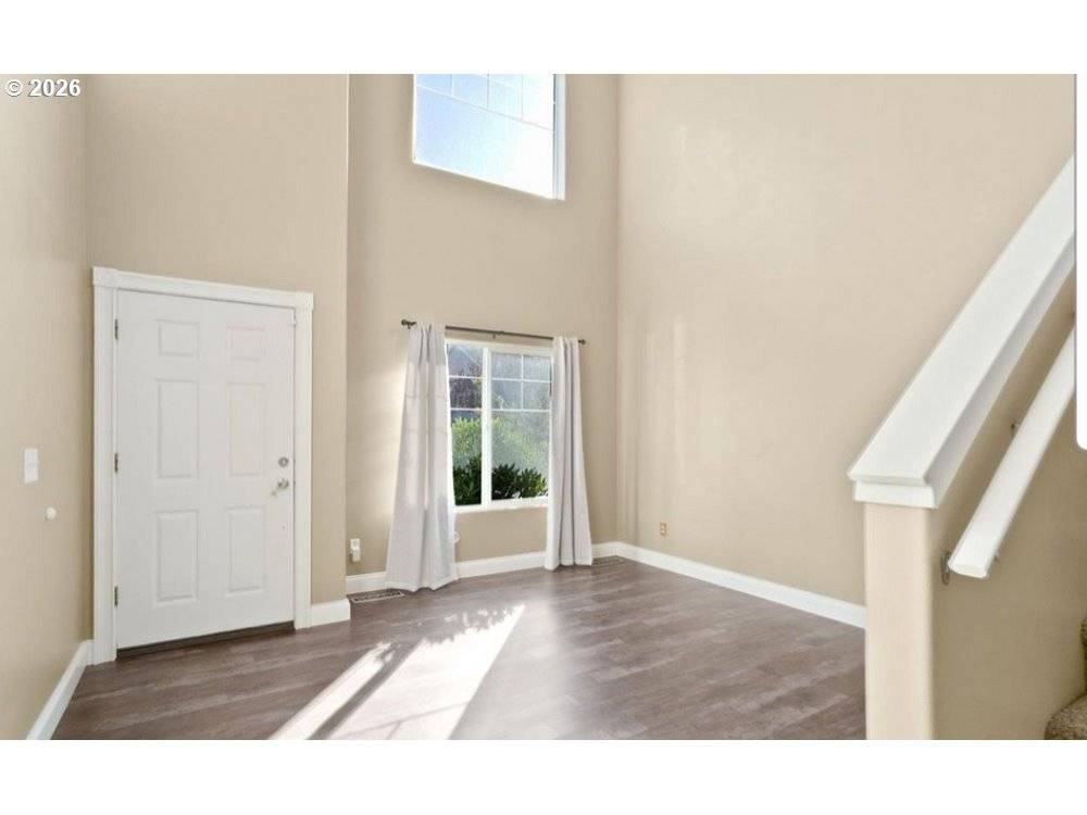 Albany, OR 97322,216 CHURCHILL DOWNS ST SE