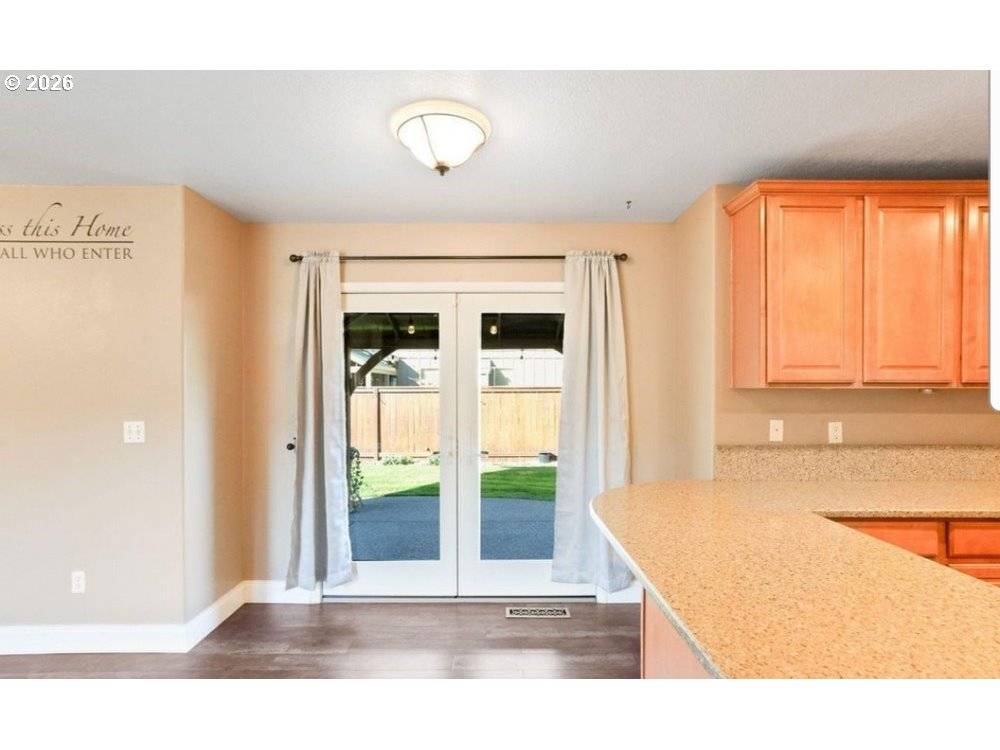 Albany, OR 97322,216 CHURCHILL DOWNS ST SE