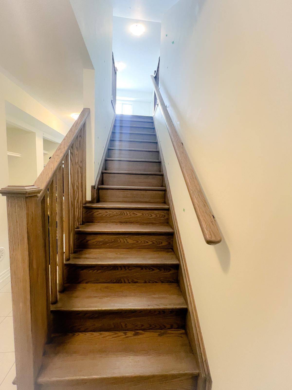 Pickering, ON L1X 0N4,3327 Thunderbird Promenade