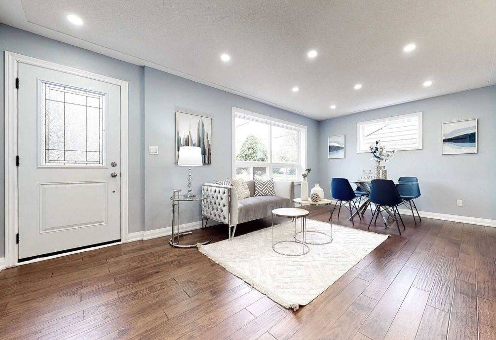 Richmond Hill, ON L4C 2N3,101 Cartier CRES