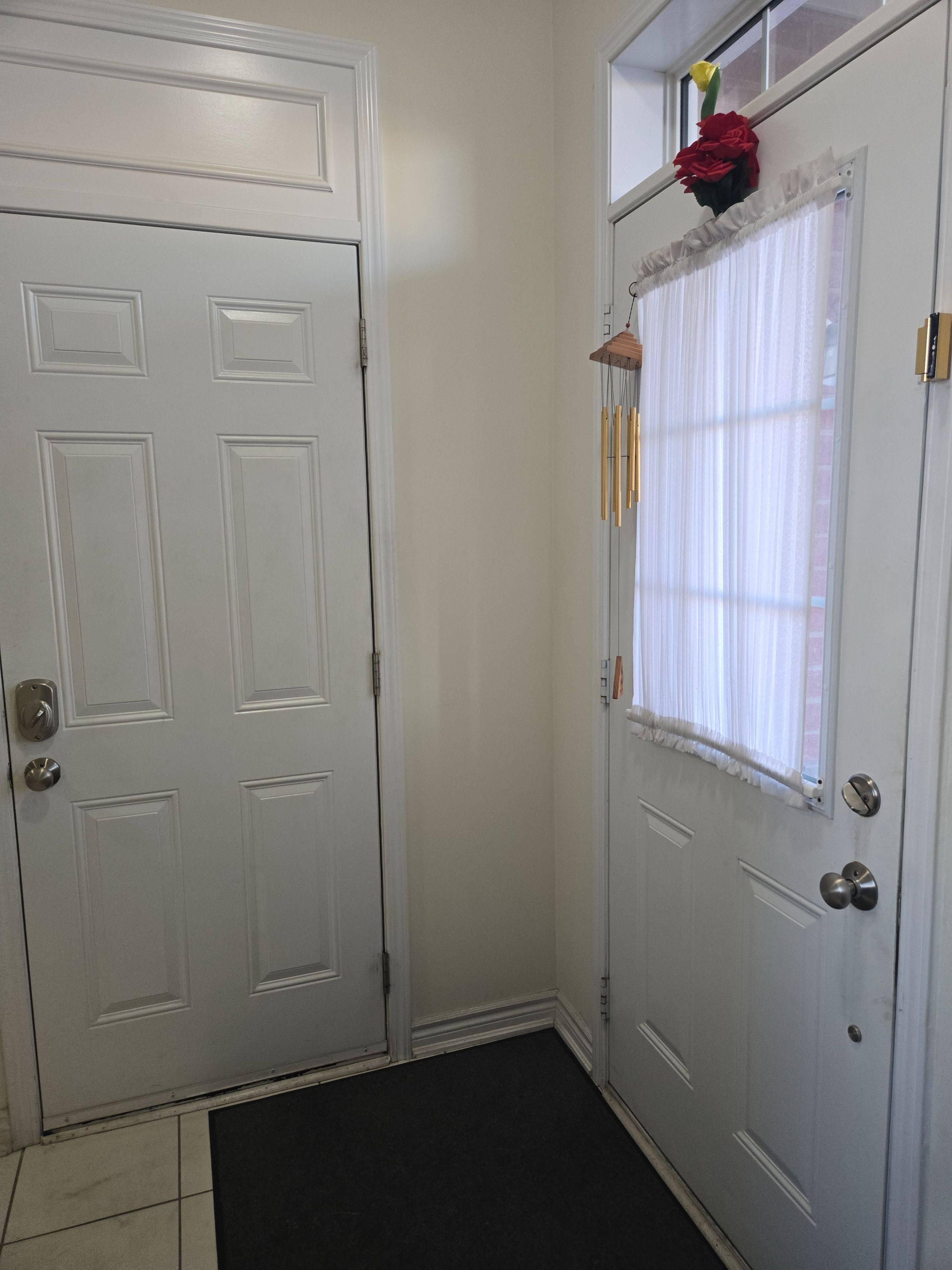 Brampton, ON L7A 4T7,520 Edenbrook Hill DR