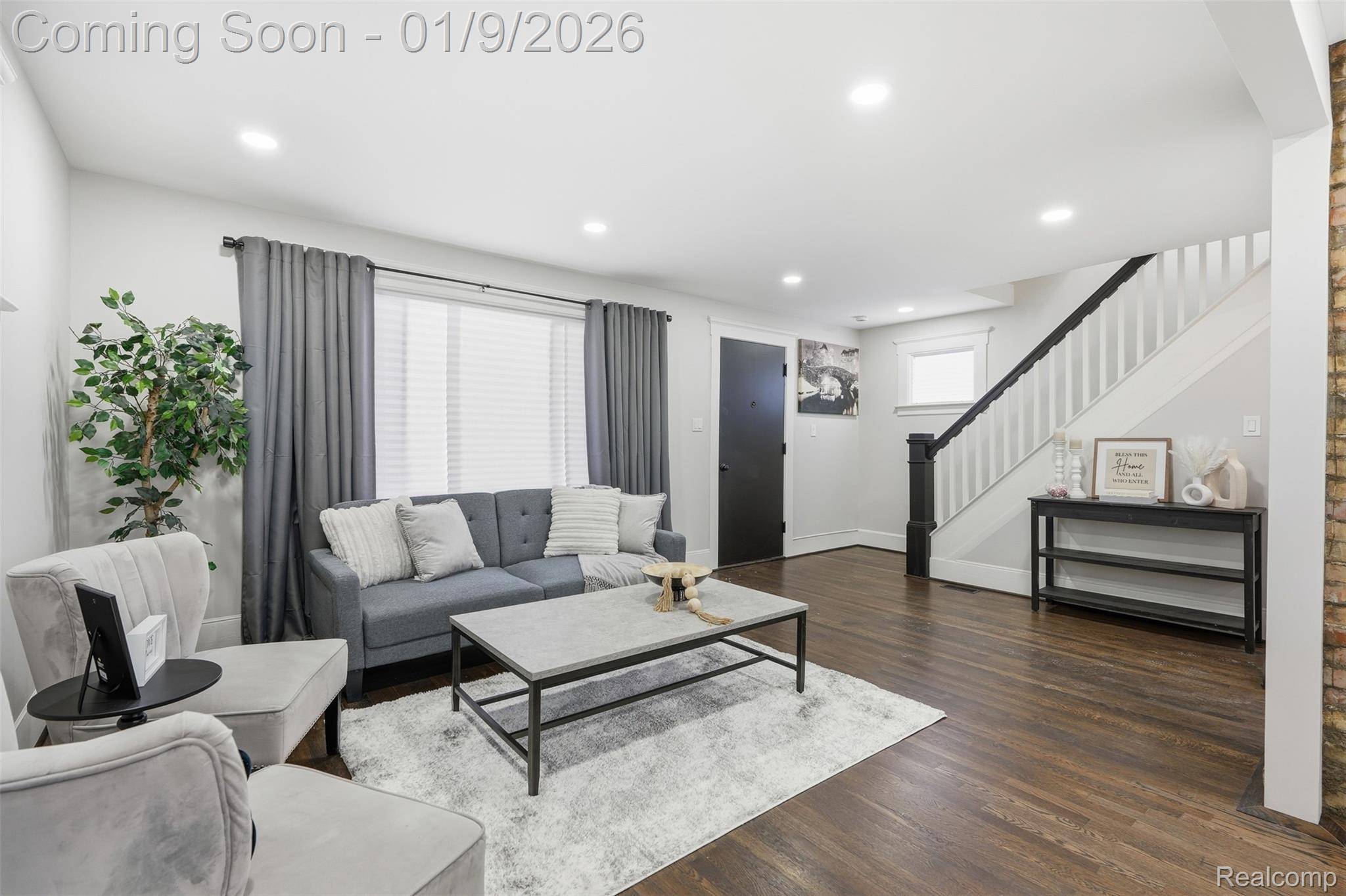 Detroit, MI 48238,15904 Parkside ST