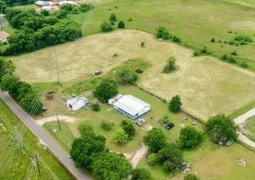 Lone Oak, TX 75453,930 Rs County Road 1690