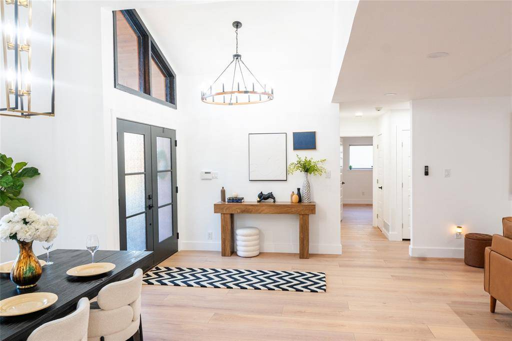 Dallas, TX 75243,9648 Fallbrook Drive