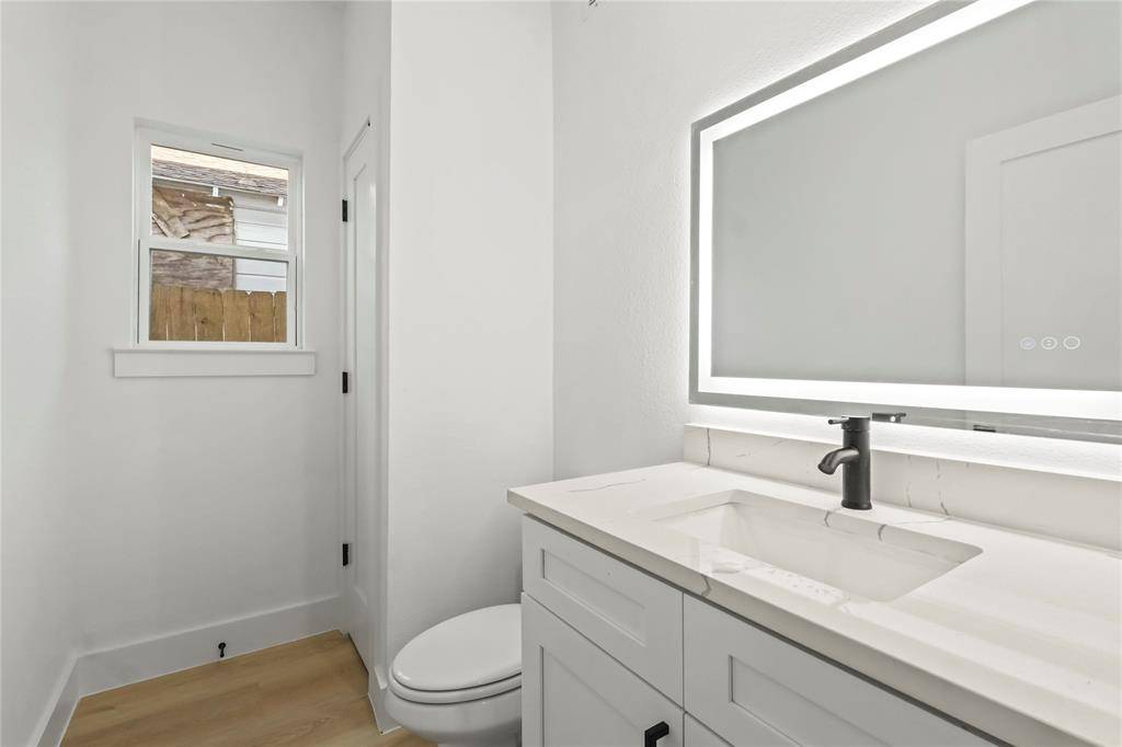 Dallas, TX 75215,2406 Scott Street