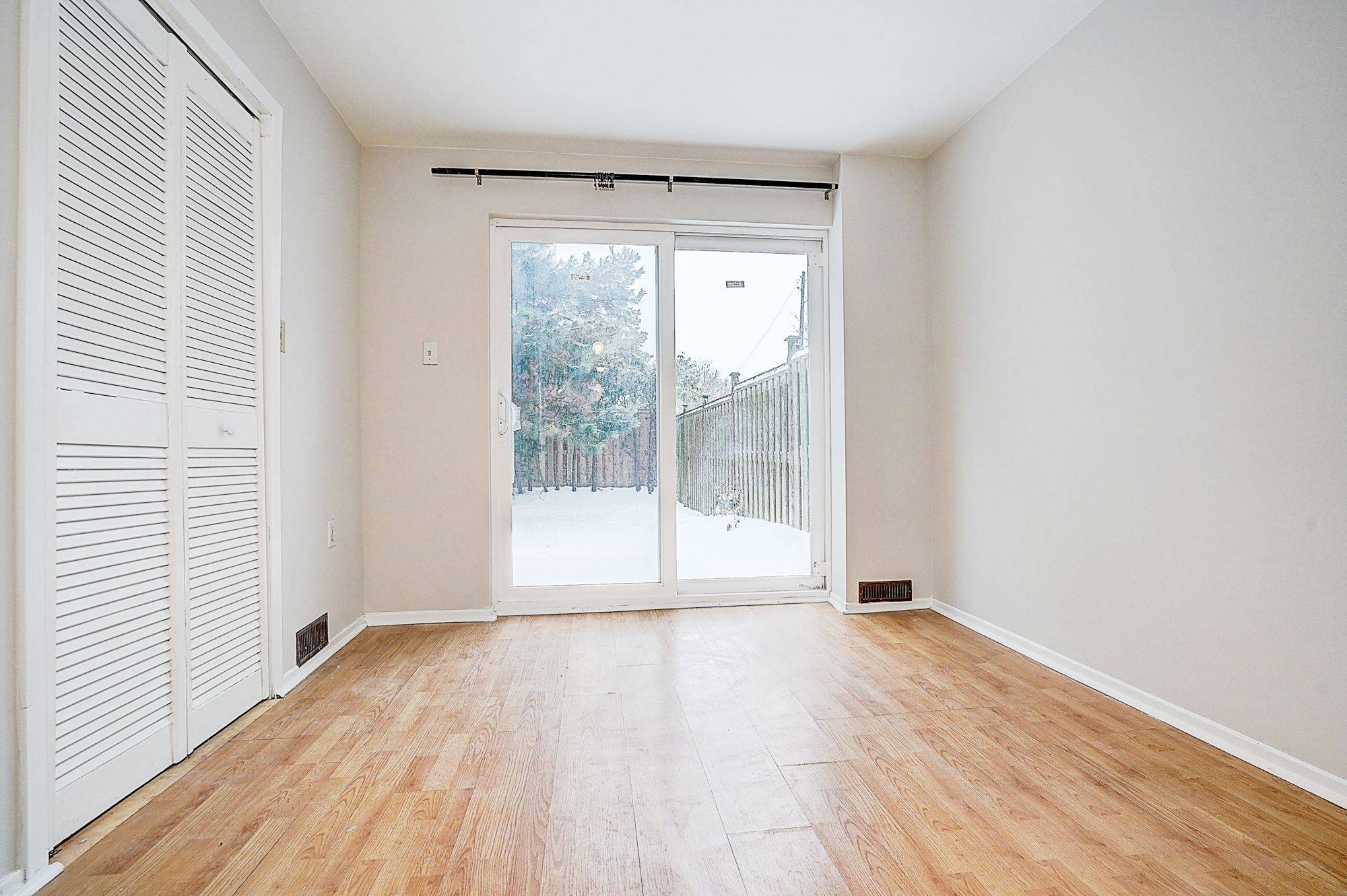 Toronto C15, ON M2J 1M7,1 Nebula Star WAY