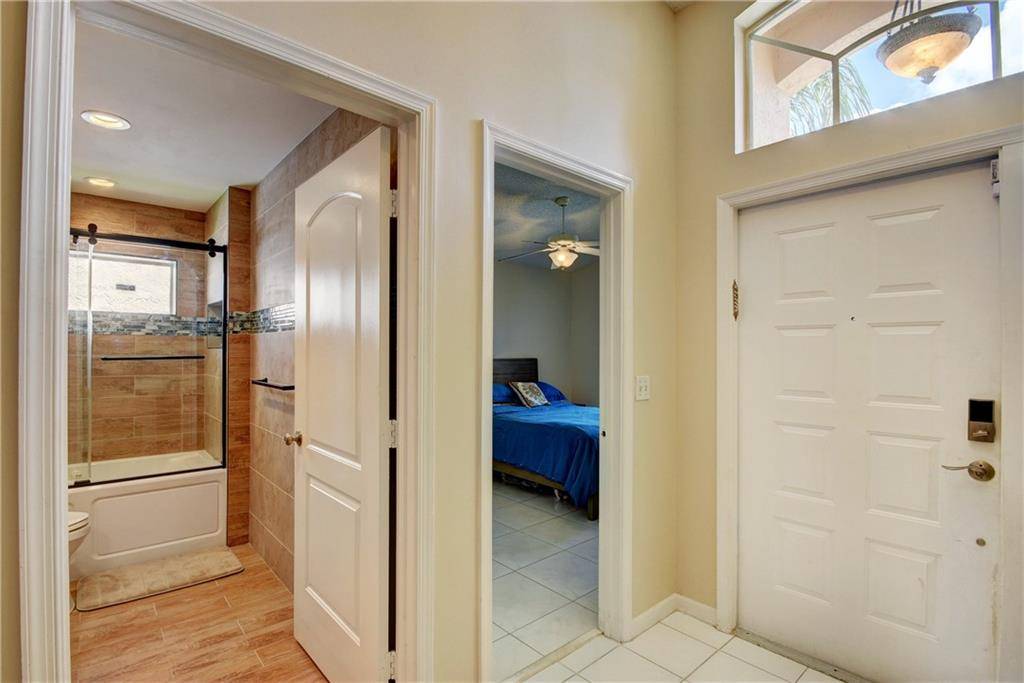 Lake Worth, FL 33467,7703 Springfield Lake Dr