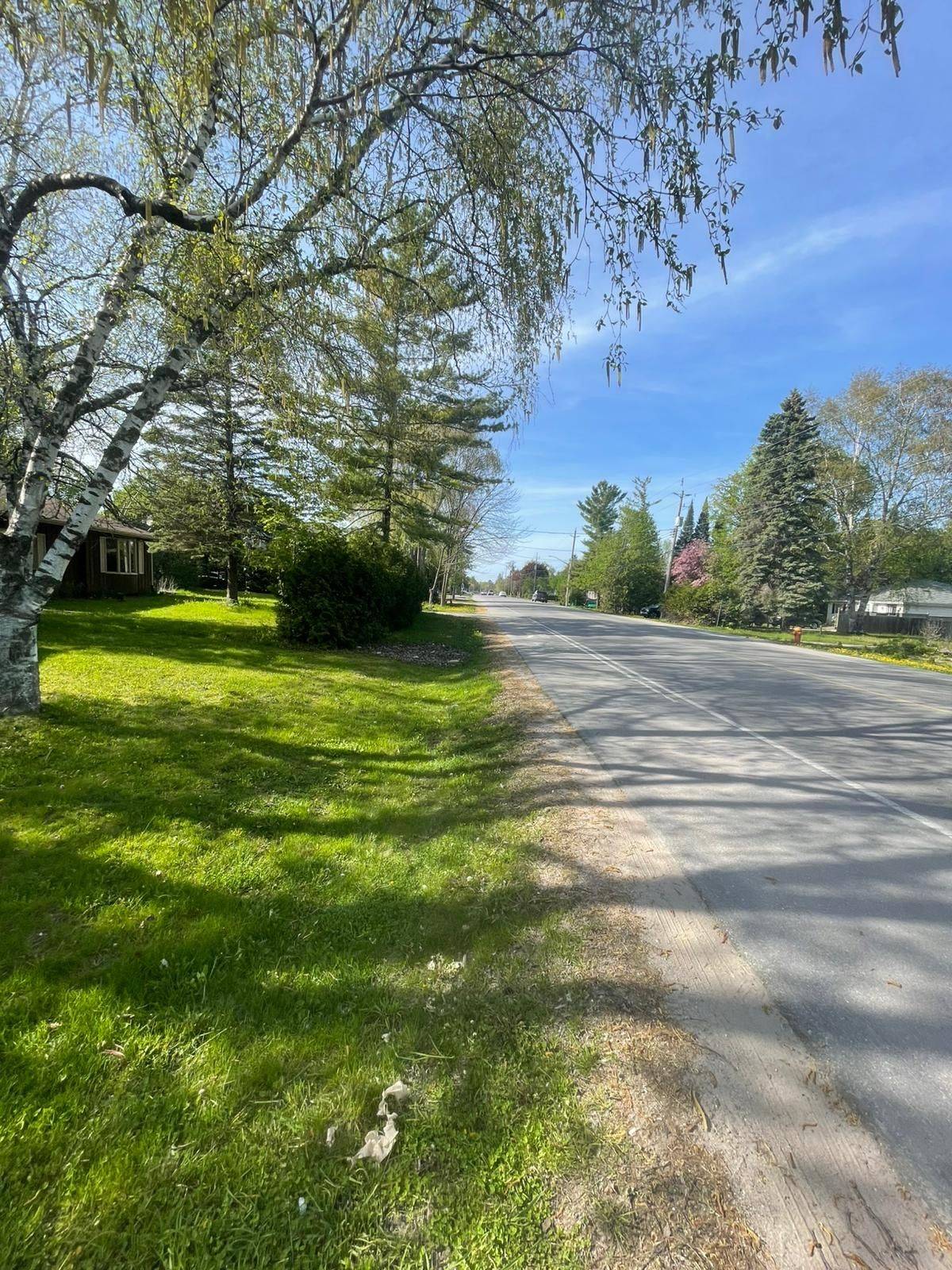 Innisfil, ON L9S 1V4,2038 St Johns RD