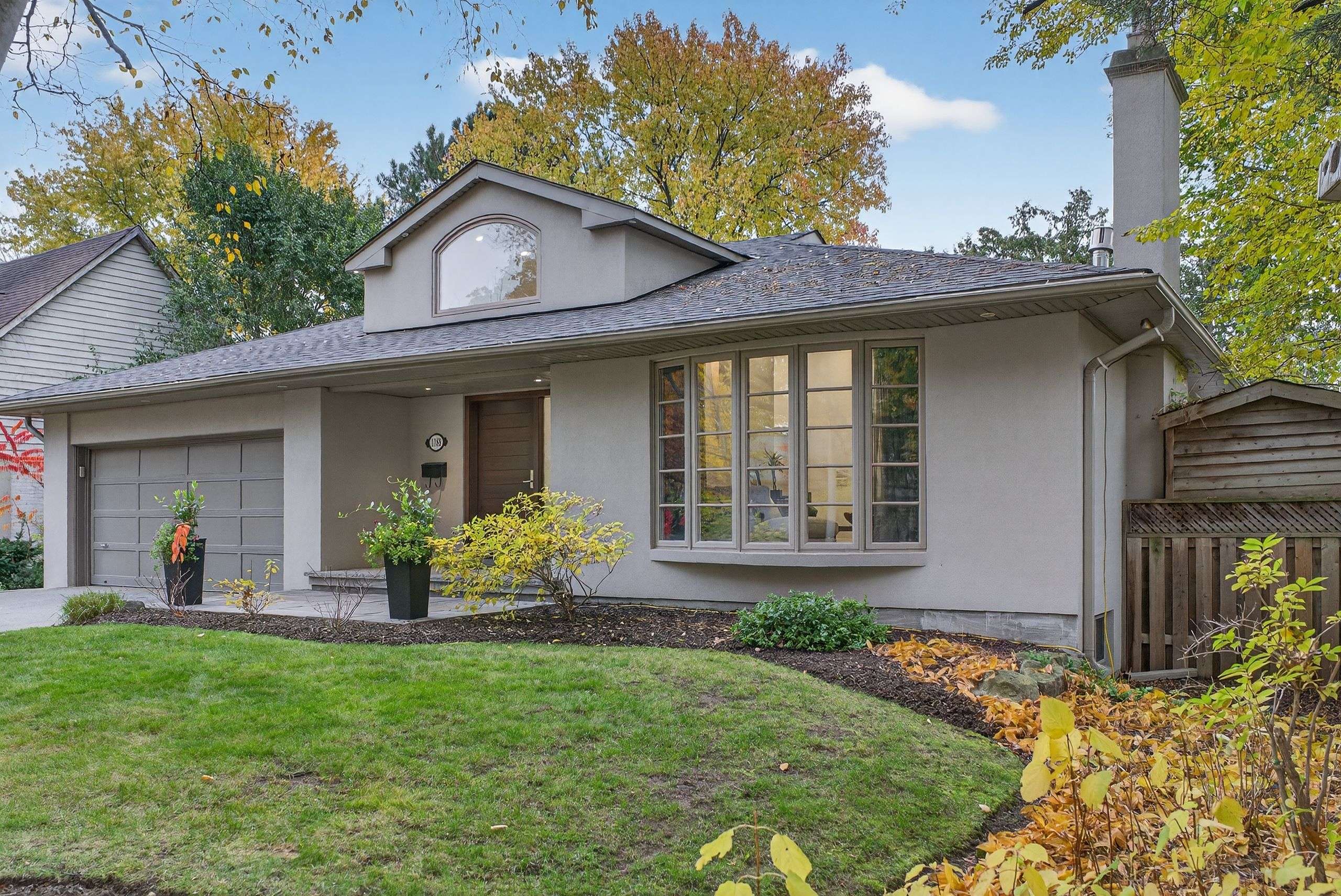 Mississauga, ON L5H 1M6,1188 Fair Birch DR