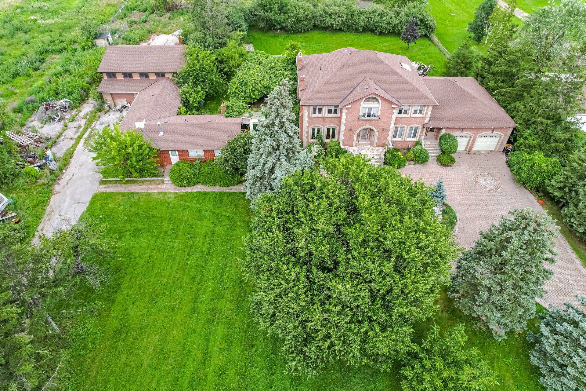 Oakville, ON L6H 7G7,2069 Ninth Line