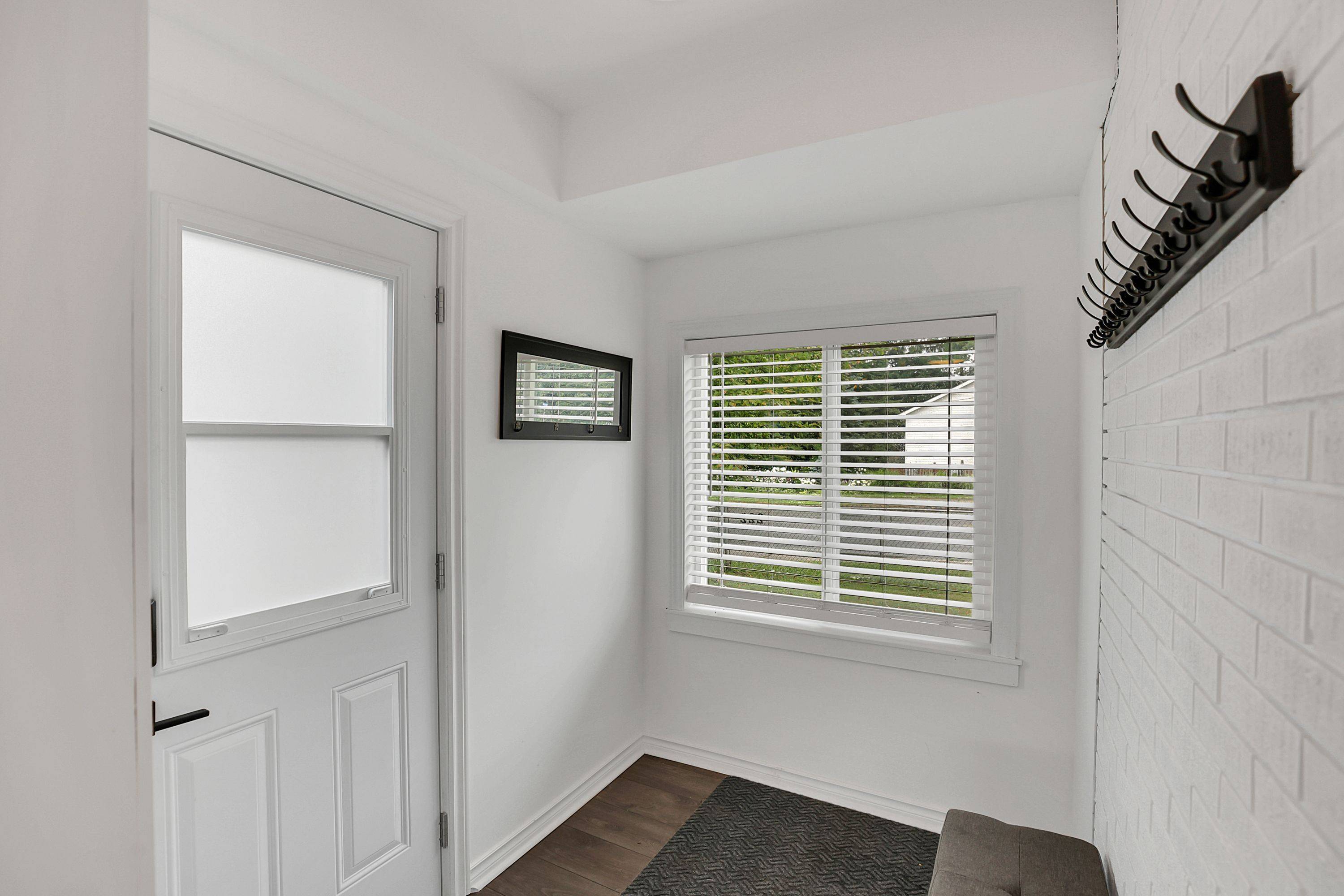 Fort Erie, ON L0S 1B0,222 Ridgeway RD