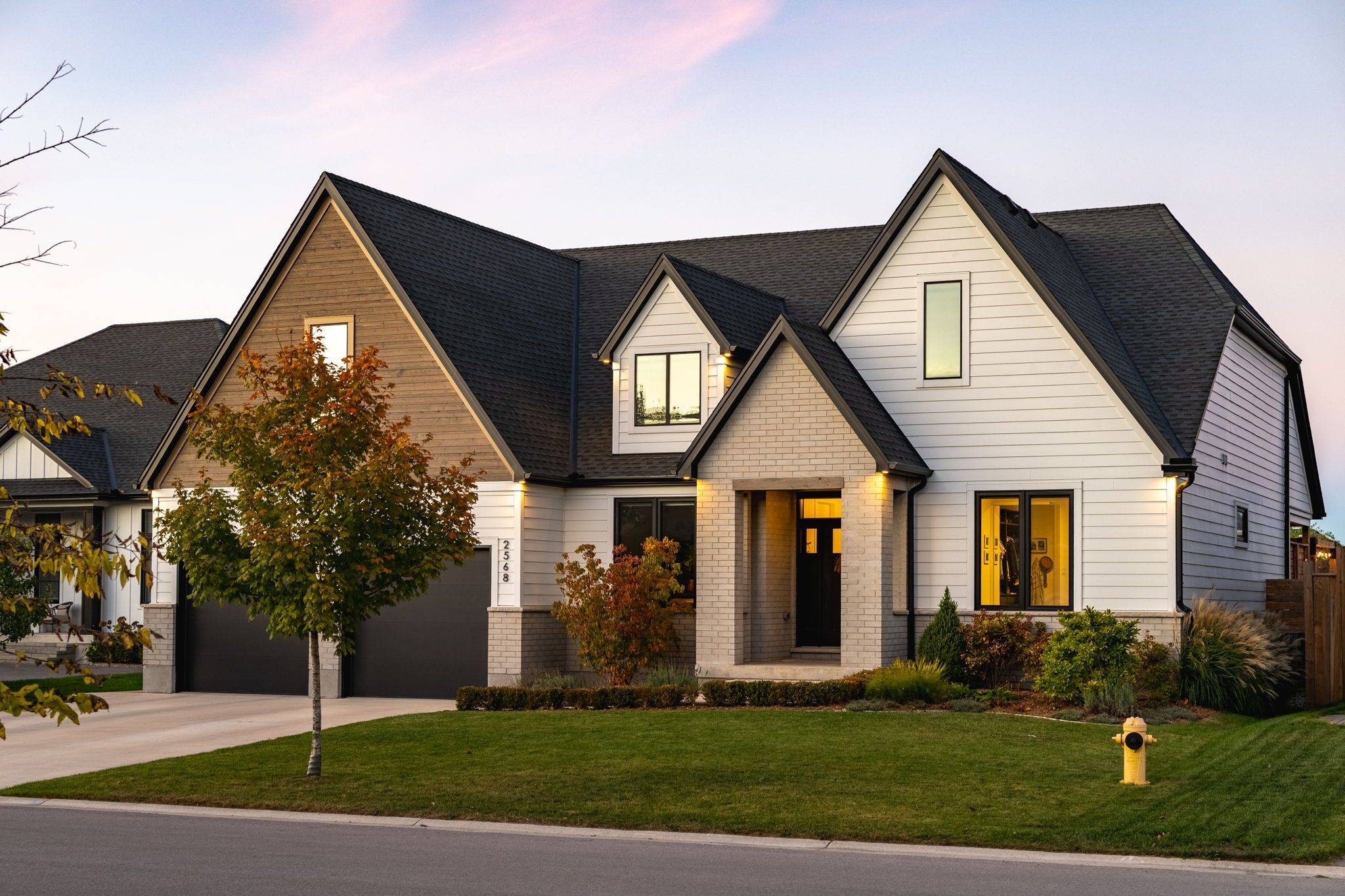 Strathroy-caradoc, ON N0L 1W0,2568 Lucas AVE