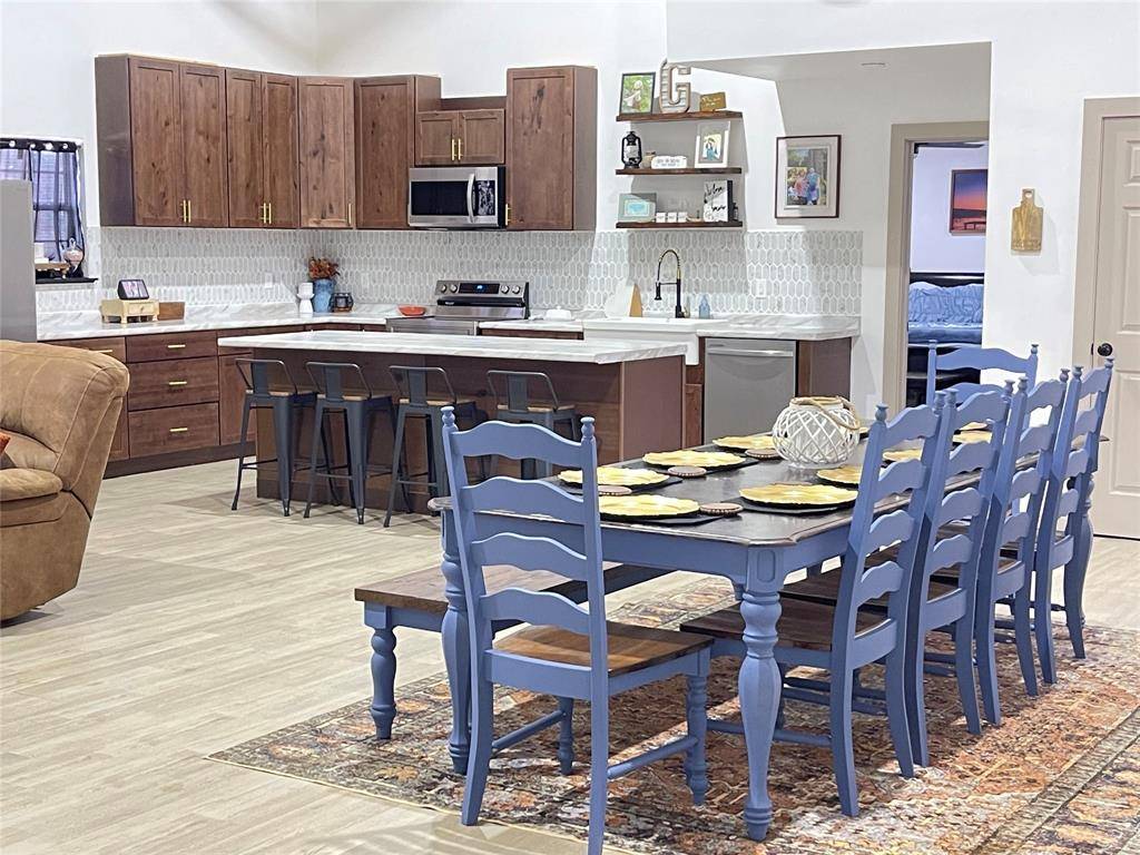 Bullard, TX 75757,660 CR 3807