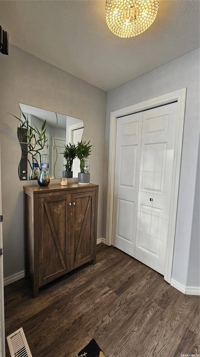 Saskatoon, SK S7V 1G2,103 Banyan CRESCENT #10