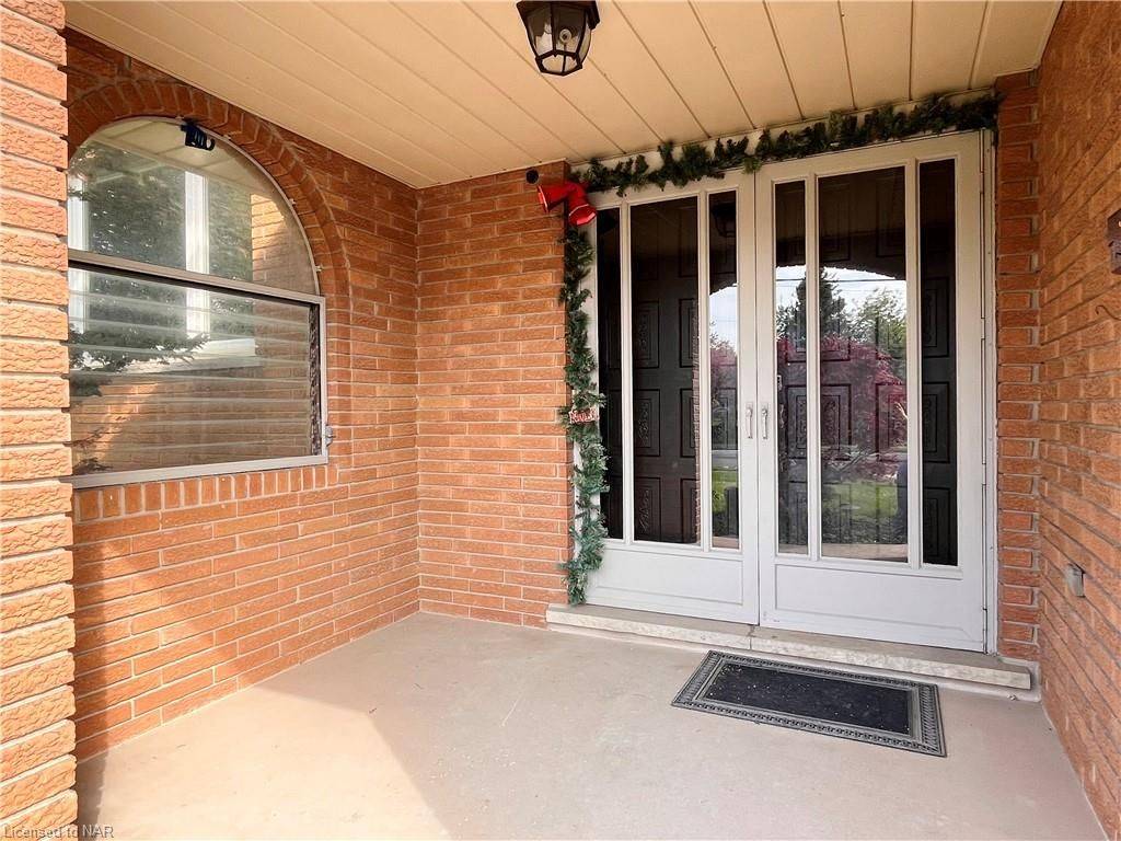 St. Catharines, ON L2T 1P9,106 St David's RD #Upper