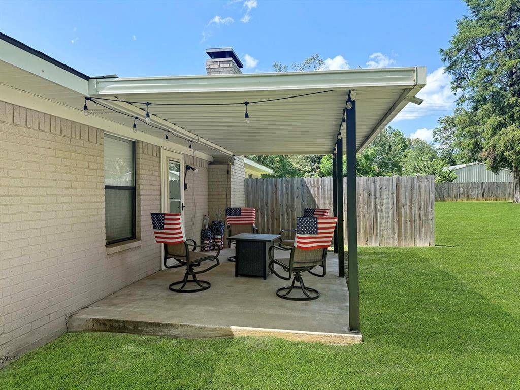 Mineola, TX 75773,253 County Road 2425