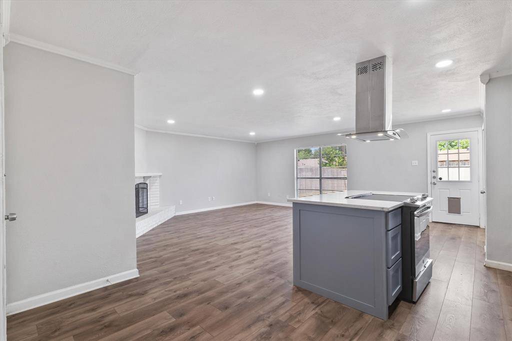 The Colony, TX 75056,5529 Gates Drive