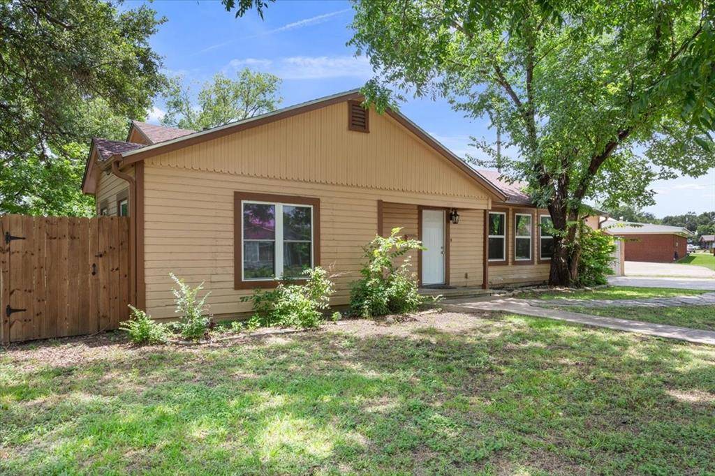 Marlin, TX 76661,102 E Southland Avenue