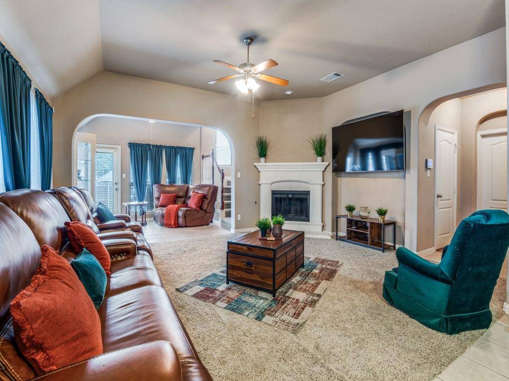 Red Oak, TX 75154,210 Dancing Light Lane