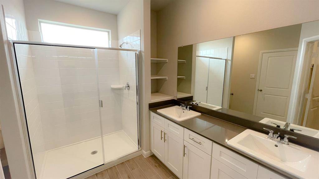 Fort Worth, TX 76036,4332 BOWER HILL Drive