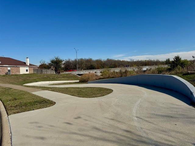 Arlington, TX 76002,6718 Hillgreen Drive