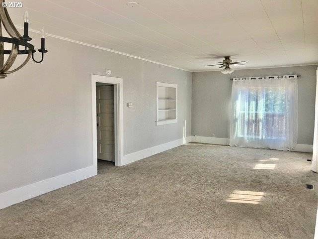 Roseburg, OR 97470,725 NE DENVER ST