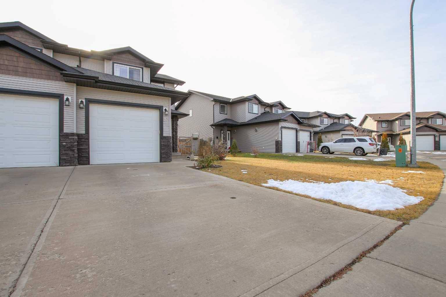 Blackfalds, AB T4M 0G5,37 Piper Close