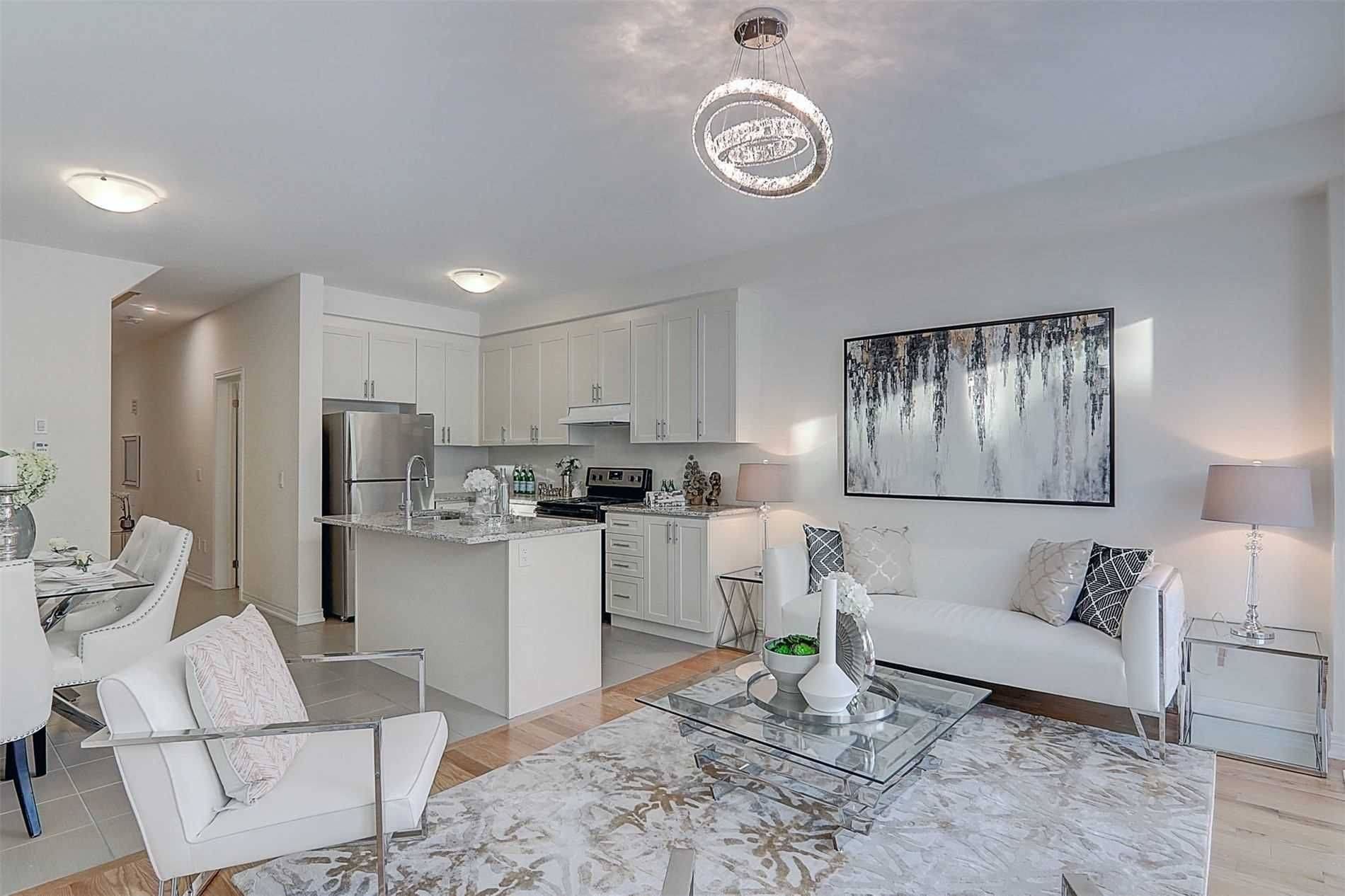 Aurora, ON L4G 0Z8,47 Durblee AVE