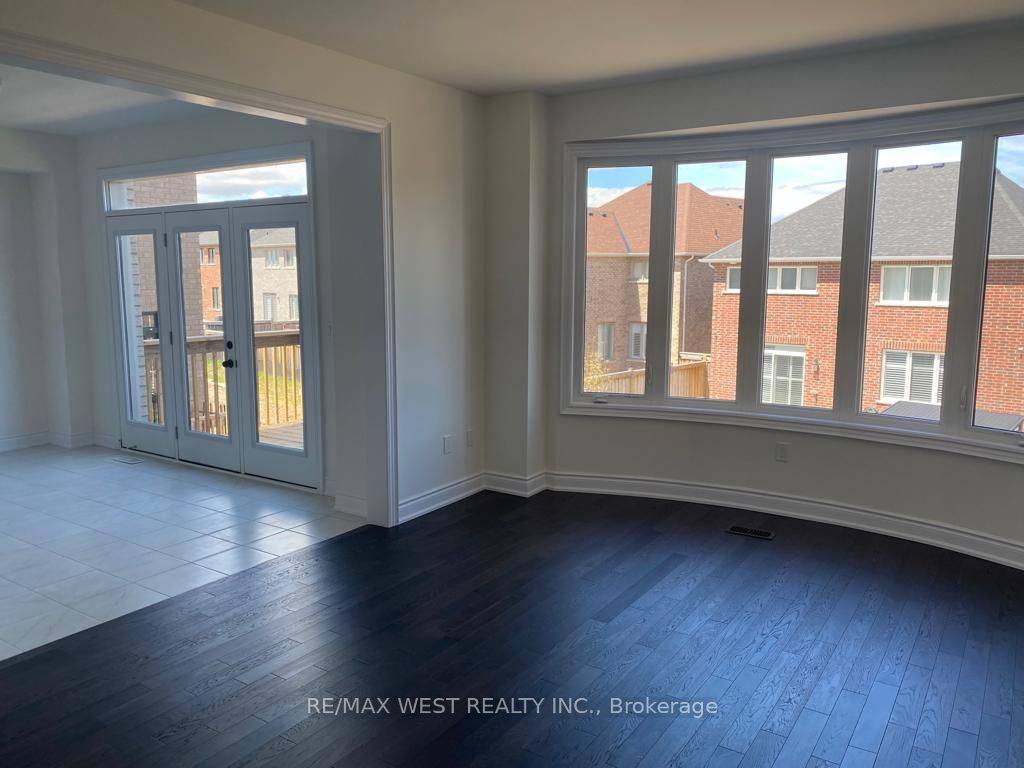 Innisfil, ON L9S 0P2,1362 Blackmore ST