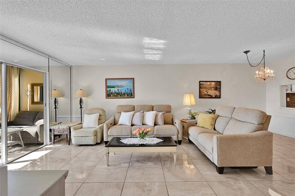 Pompano Beach, FL 33062,2350 NE 14th Street Cswy #609