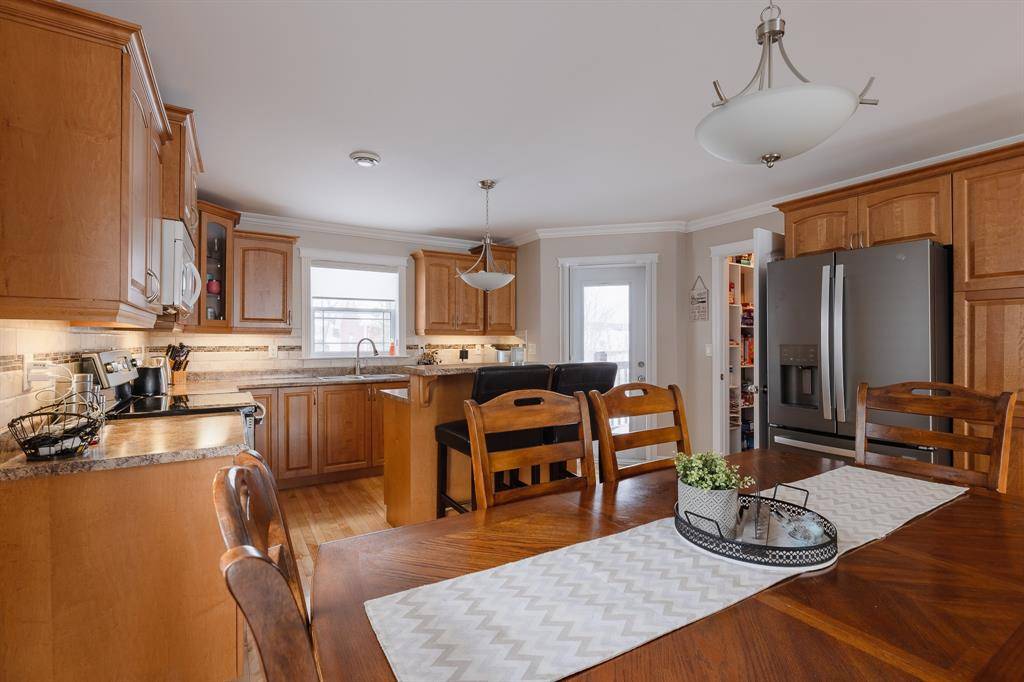 Massey Drive, NL A2H 0B3,79 Sunset Boulevard