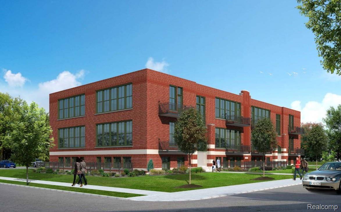 Detroit, MI 48214,8411 E Forest AVE