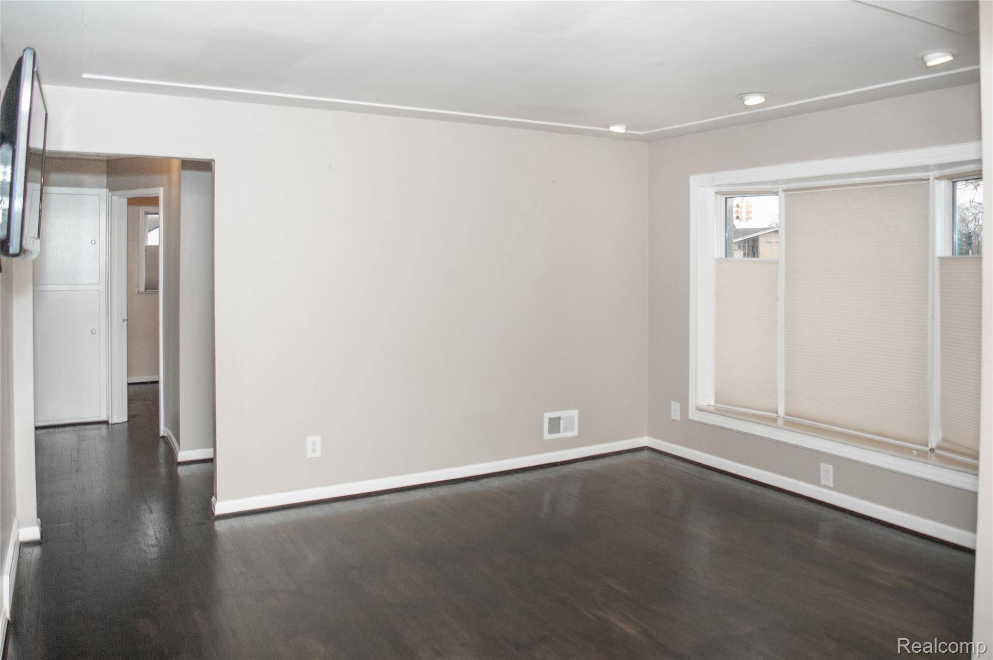 Redford, MI 48239,8812 Hemingway