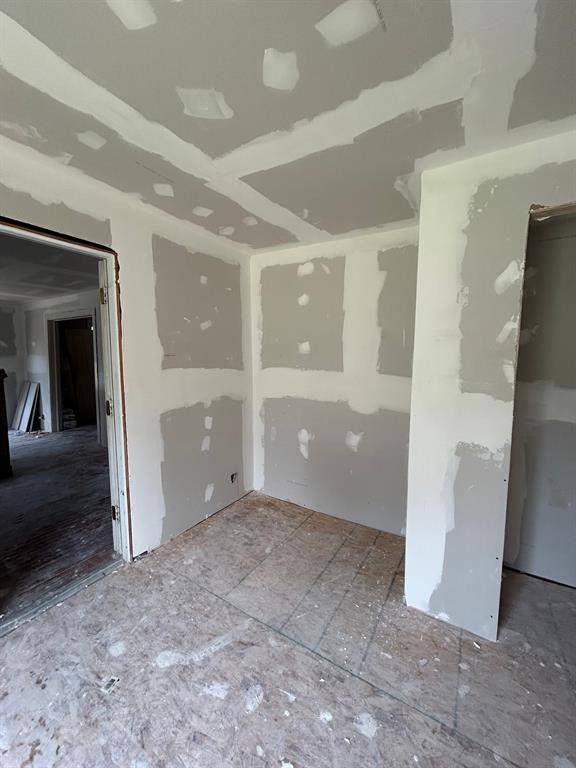 Denison, TX 75020,911 W Sears Street