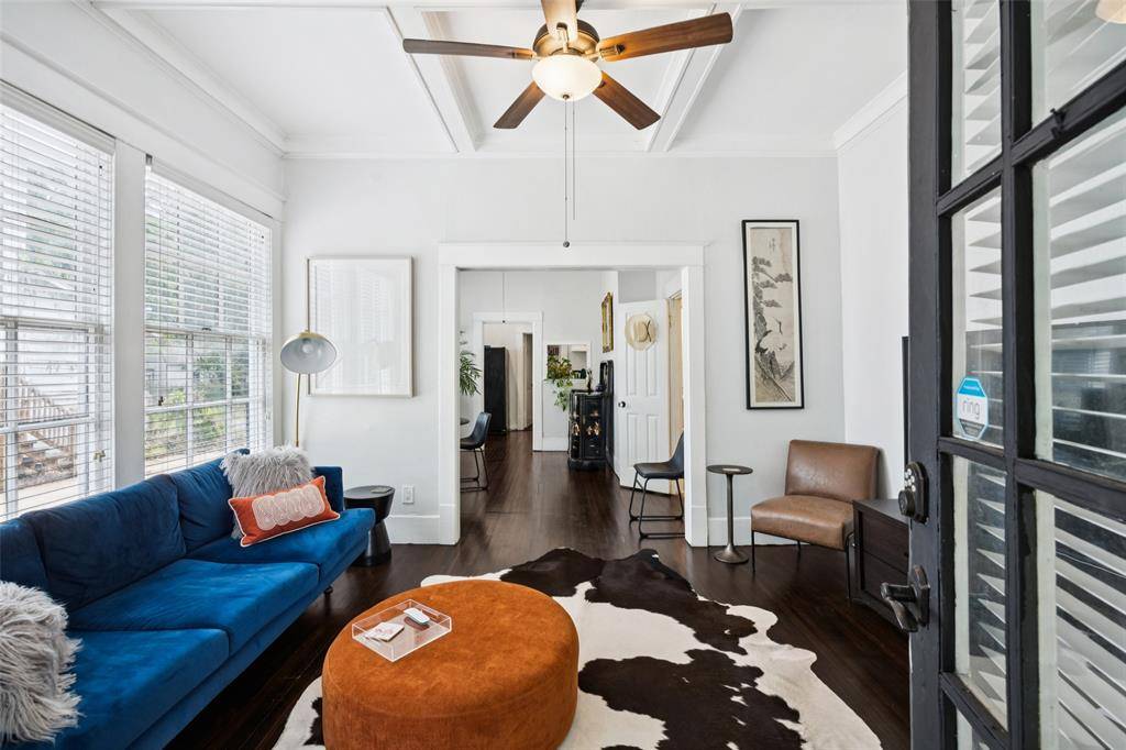 Dallas, TX 75208,326 S Windomere Avenue