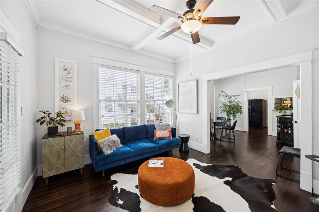 Dallas, TX 75208,326 S Windomere Avenue