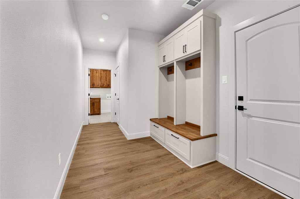 Millsap, TX 76066,319 Rita Ridge Court