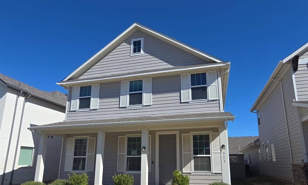 Northlake, TX 76247,913 E Market Street