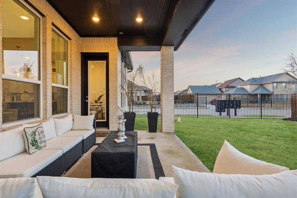 Van Alstyne, TX 75495,1812 Mcdougall Creek